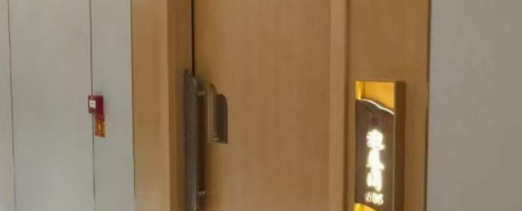 娛樂場(chǎng)所防火套裝門